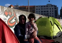 Bir gündə 100 min insan didərgin düşdü